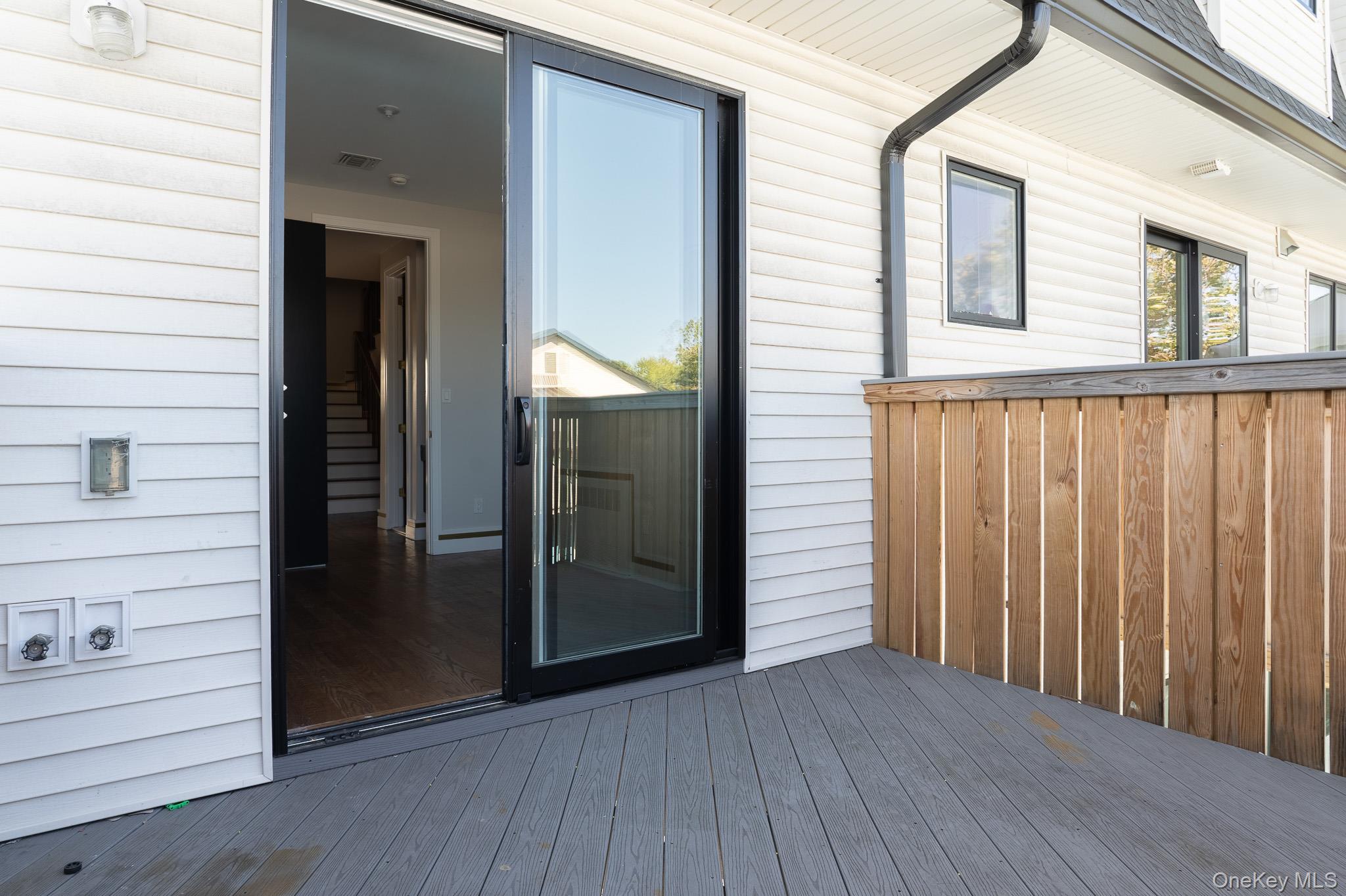 18 Twin Avenue, Unit 304 photo 10