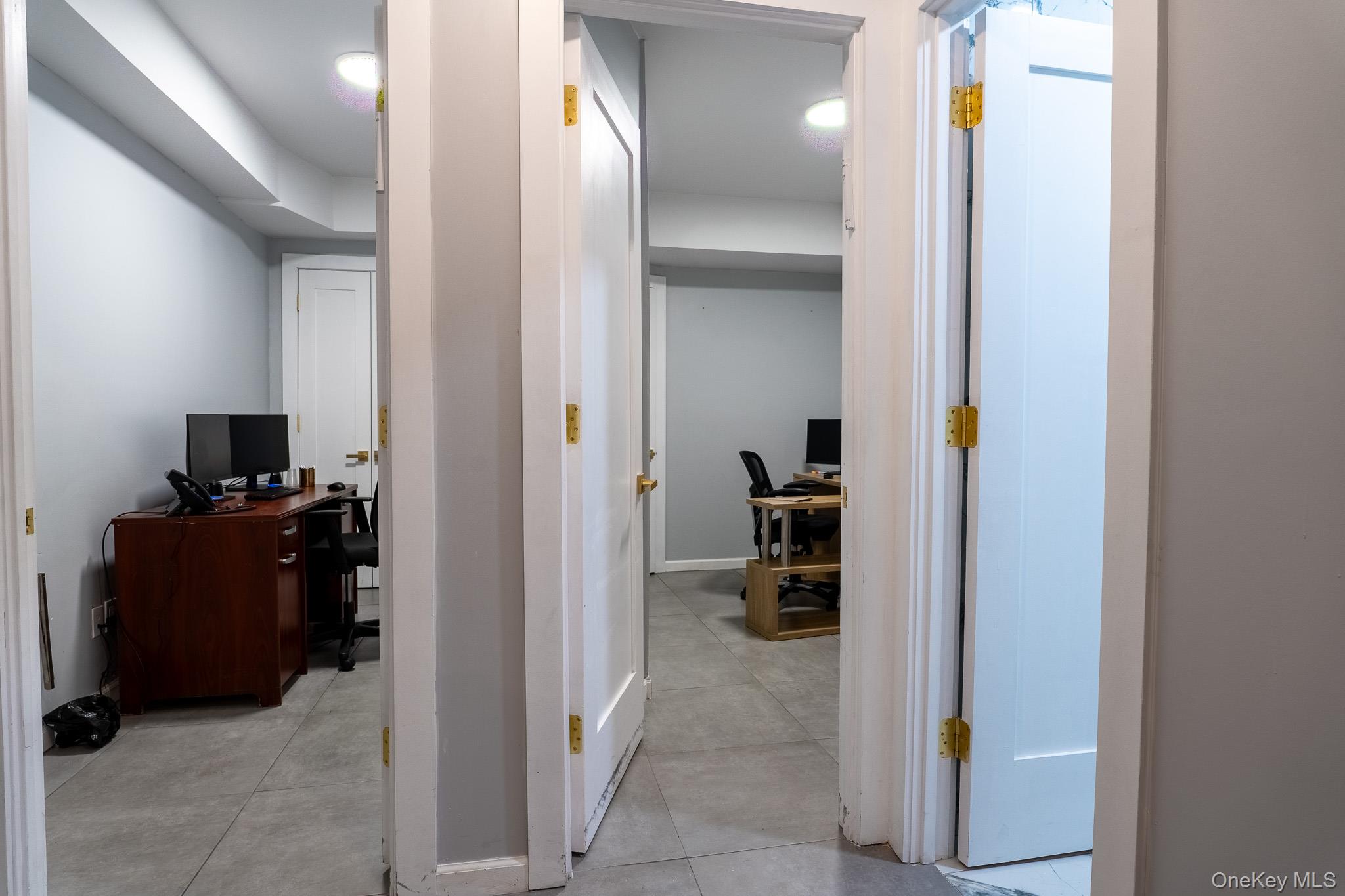 18 Twin Avenue, Unit 304 photo 29