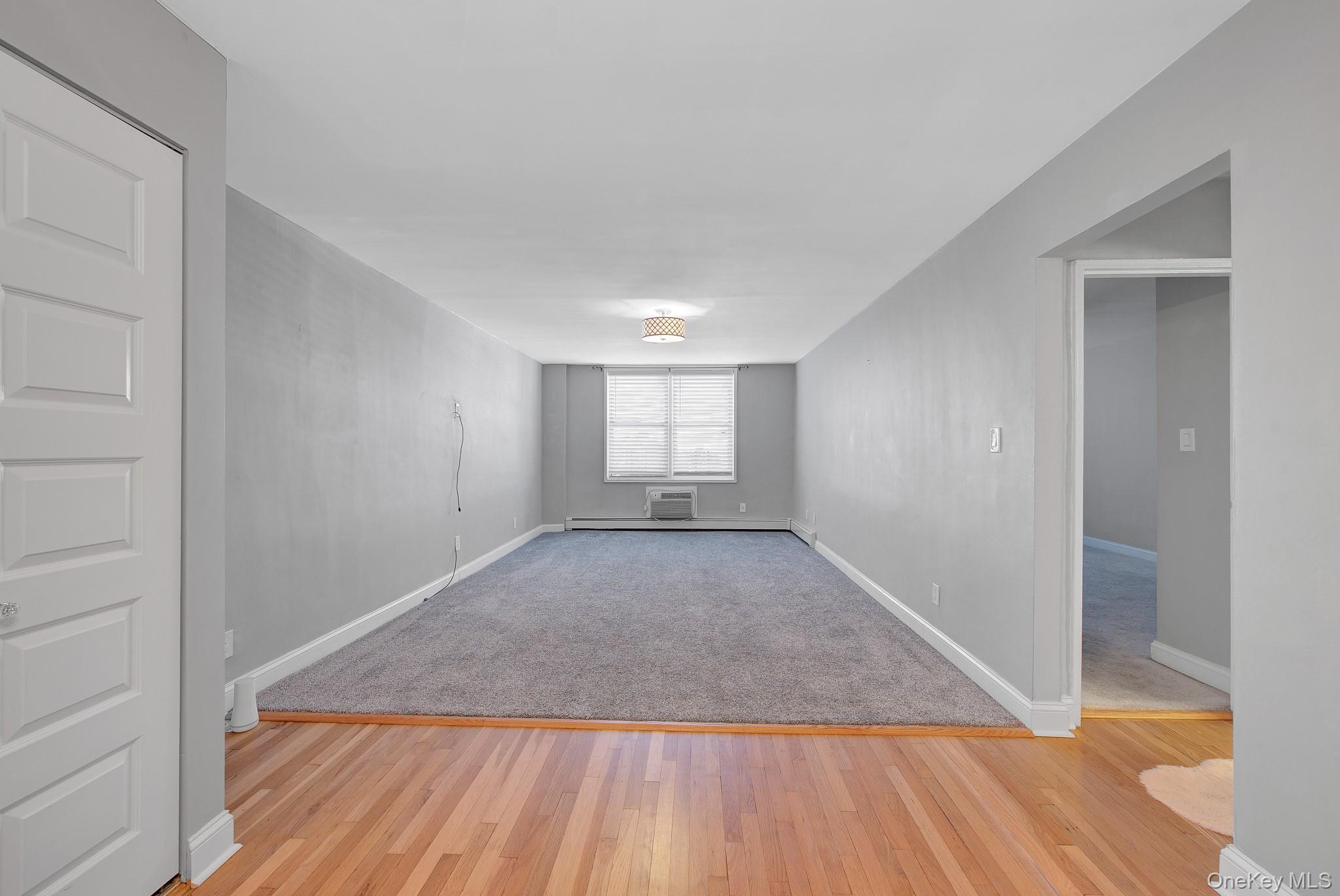 54-40 Little Neck Parkway, Unit 6M photo 4