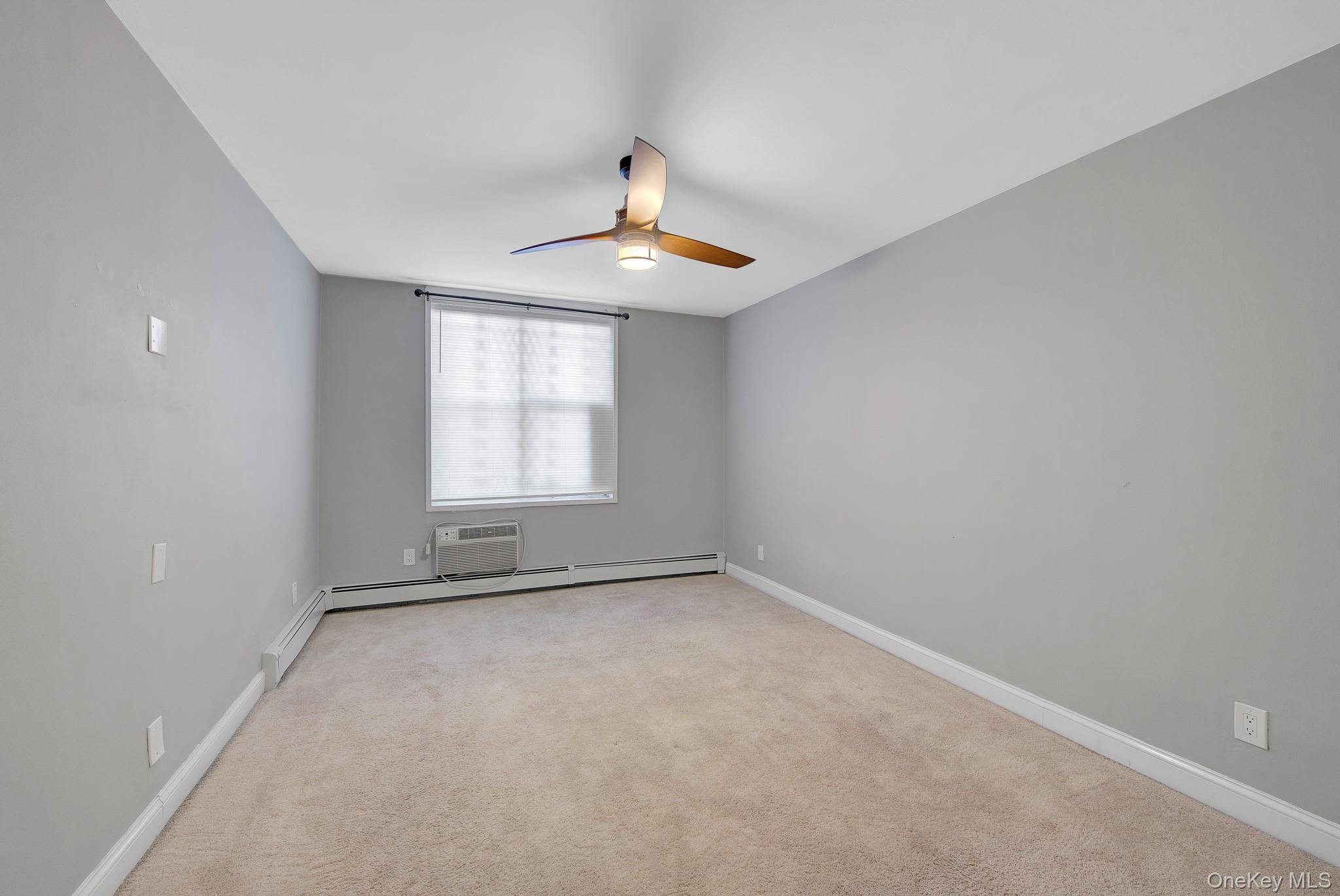 54-40 Little Neck Parkway, Unit 6M photo 12
