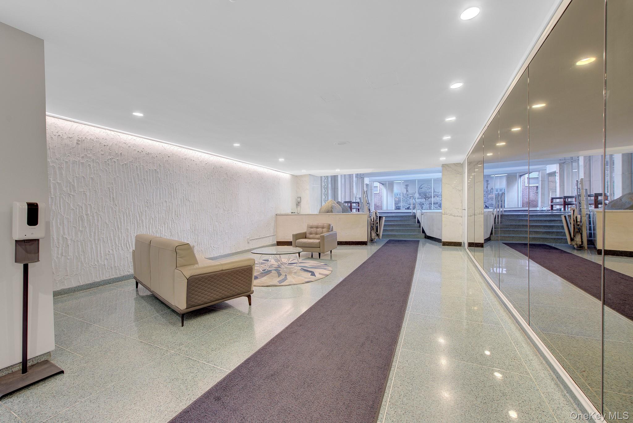 54-40 Little Neck Parkway, Unit 6M photo 15