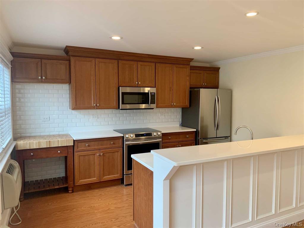 250 Beechwood Avenue, Unit 9A photo 21