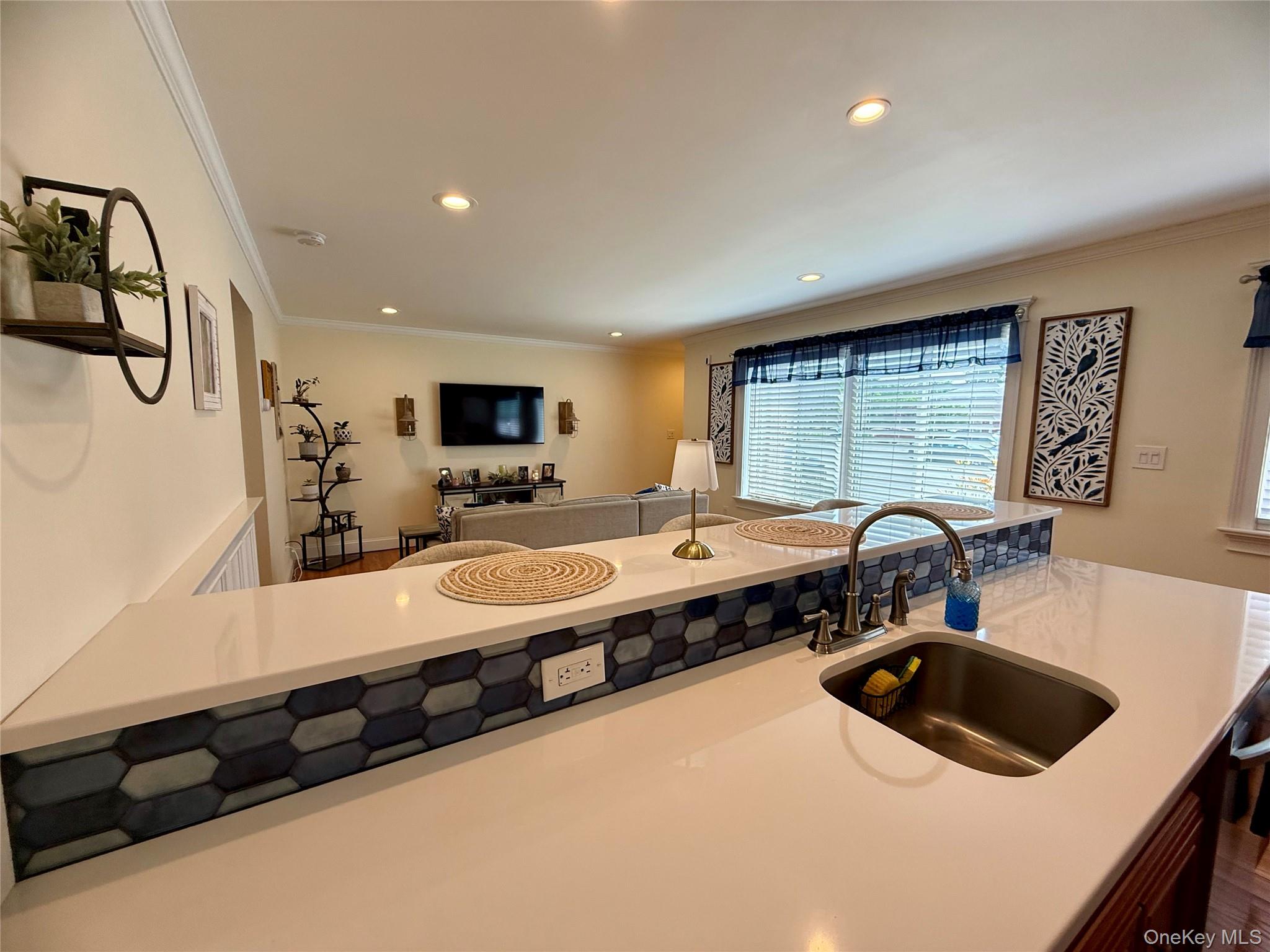 250 Beechwood Avenue, Unit 9A photo 12