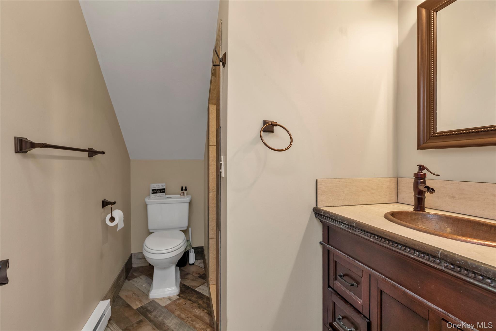 85 Ferndale Boulevard – For Sale photo 14
