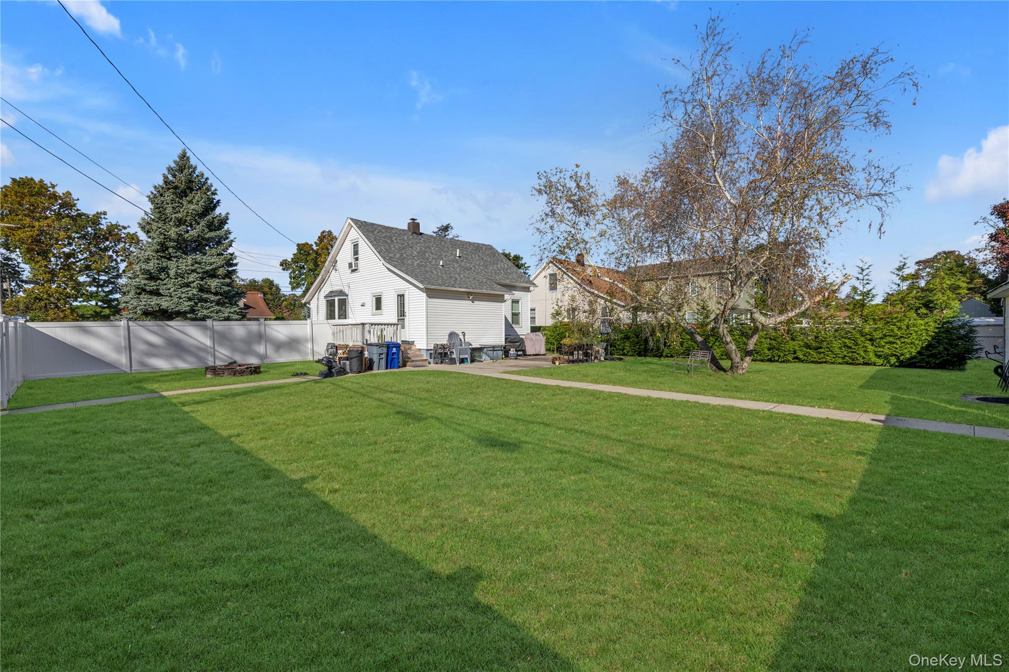 85 Ferndale Boulevard – For Sale photo 18