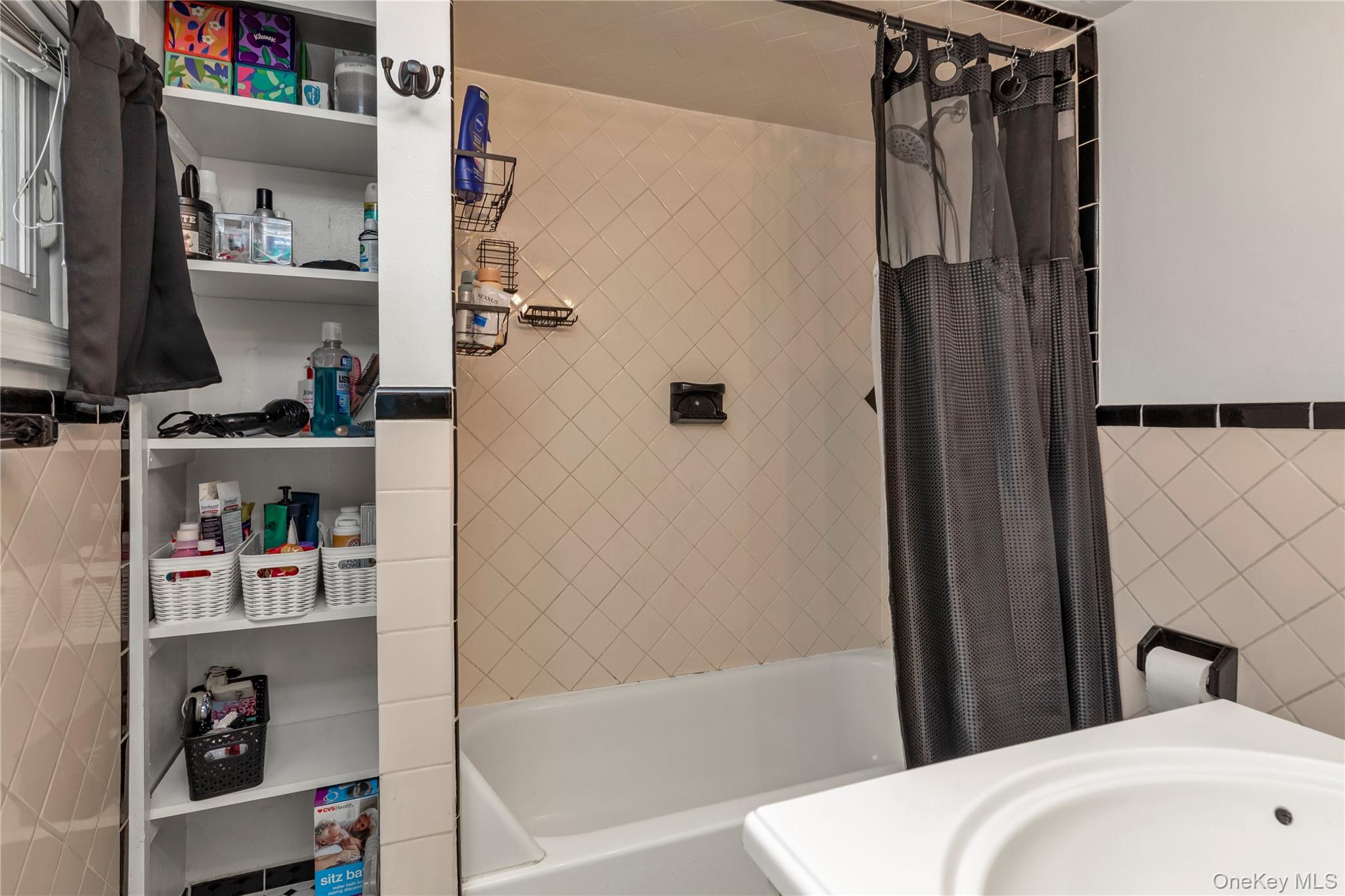 85 Ferndale Boulevard – For Sale photo 12