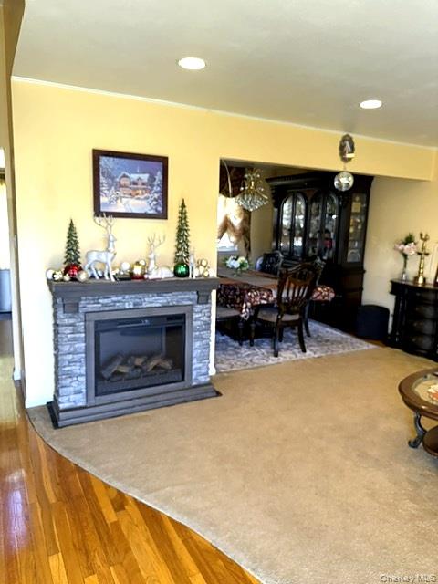 8 Debora Drive – For Sale photo 13