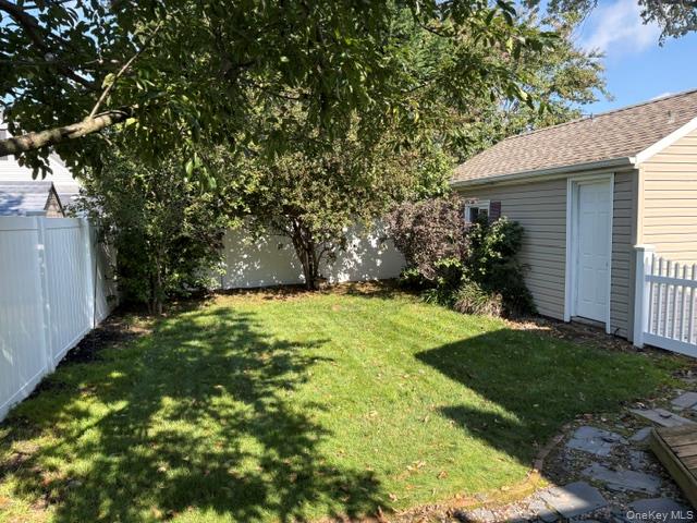 931 Hayes Street – For Sale photo 15