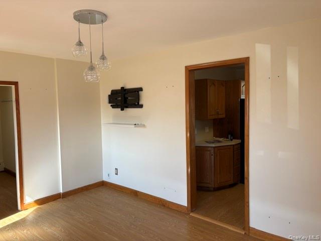 931 Hayes Street – For Sale photo 5