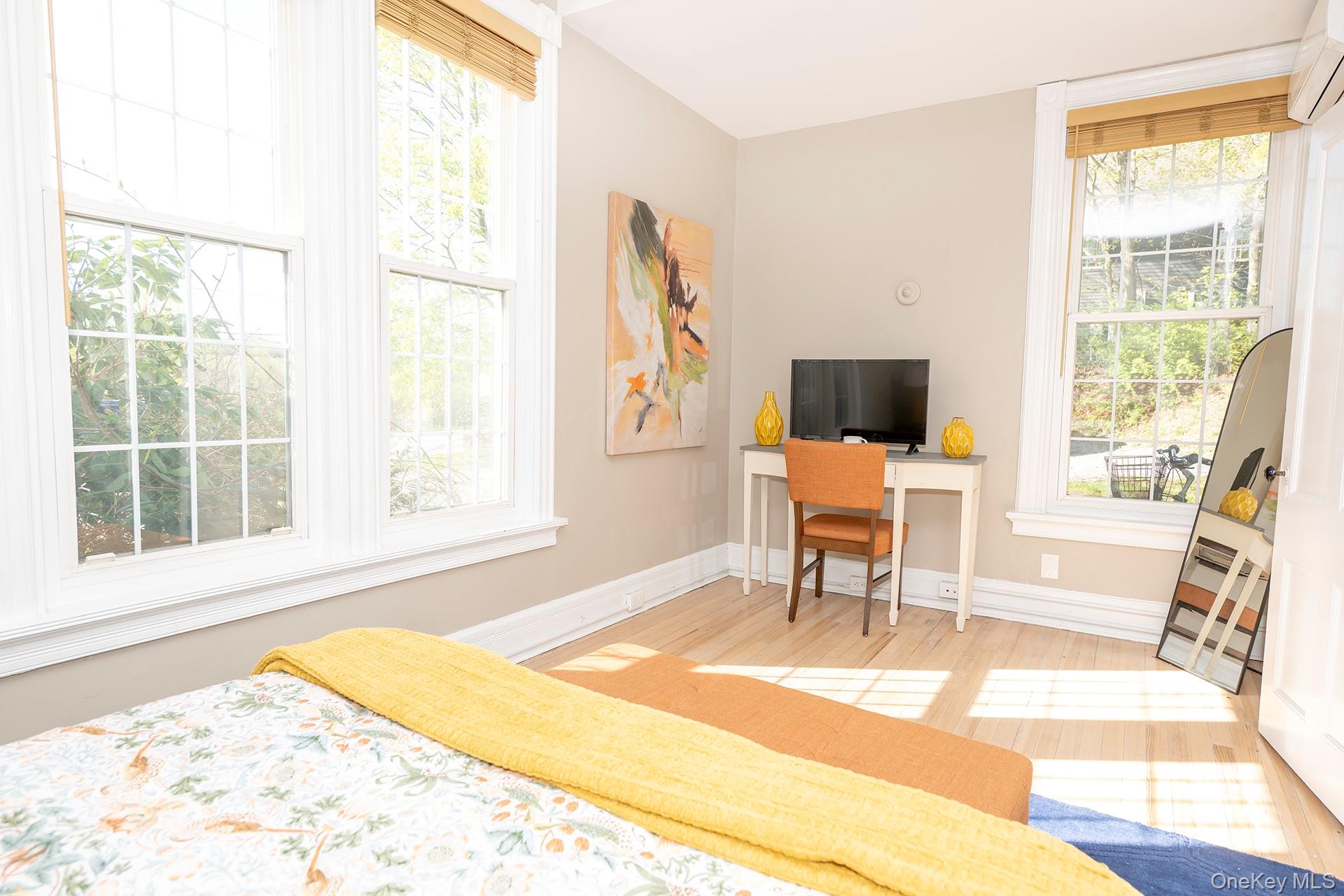 3212 Franklin Avenue, Unit 1st Floor photo 9