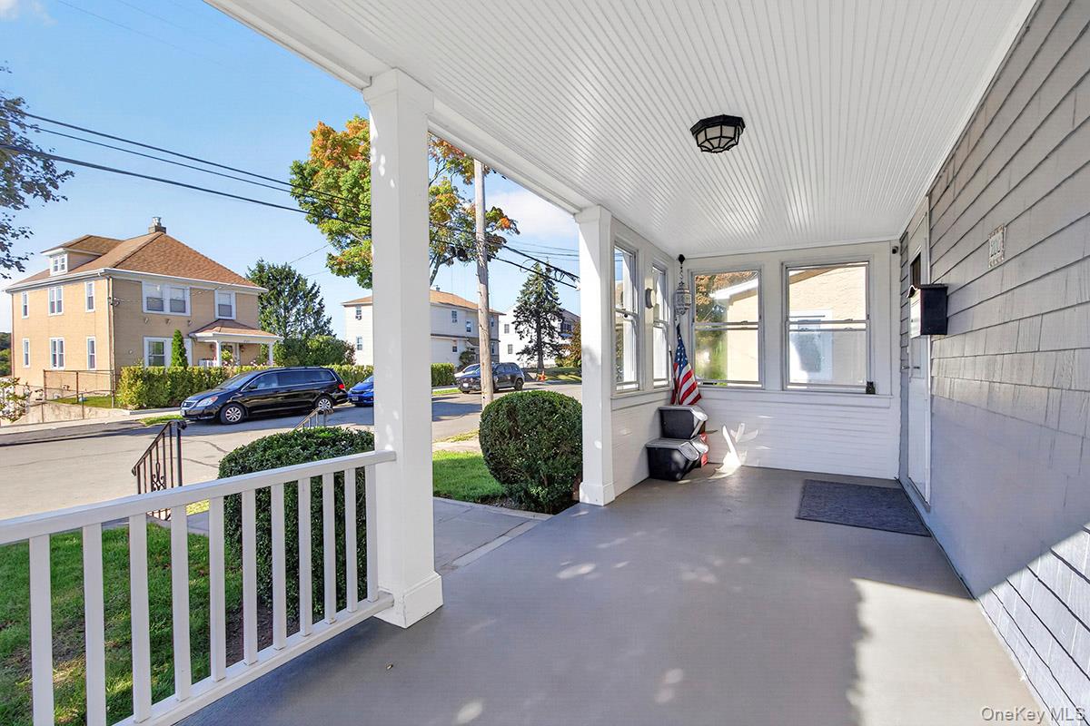 200 Lakeview Avenue – For Sale photo 2