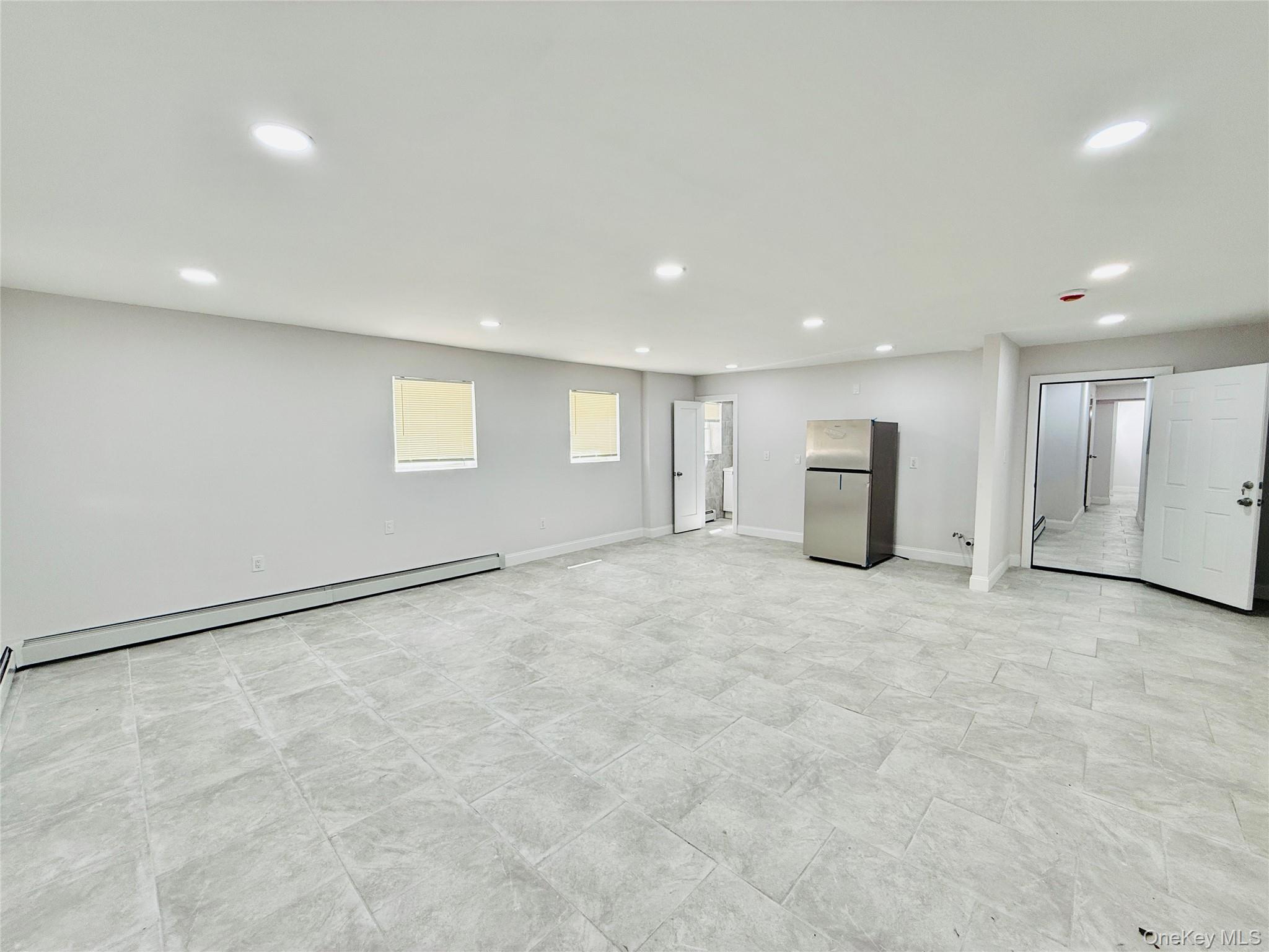 2887 Lamport Place – For Sale photo 25