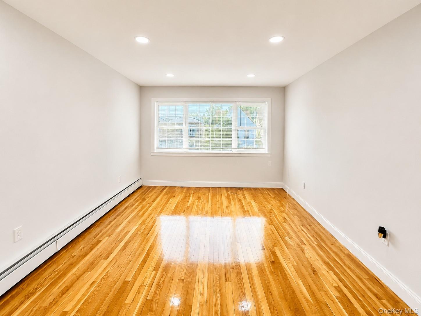 2887 Lamport Place – For Sale photo 18