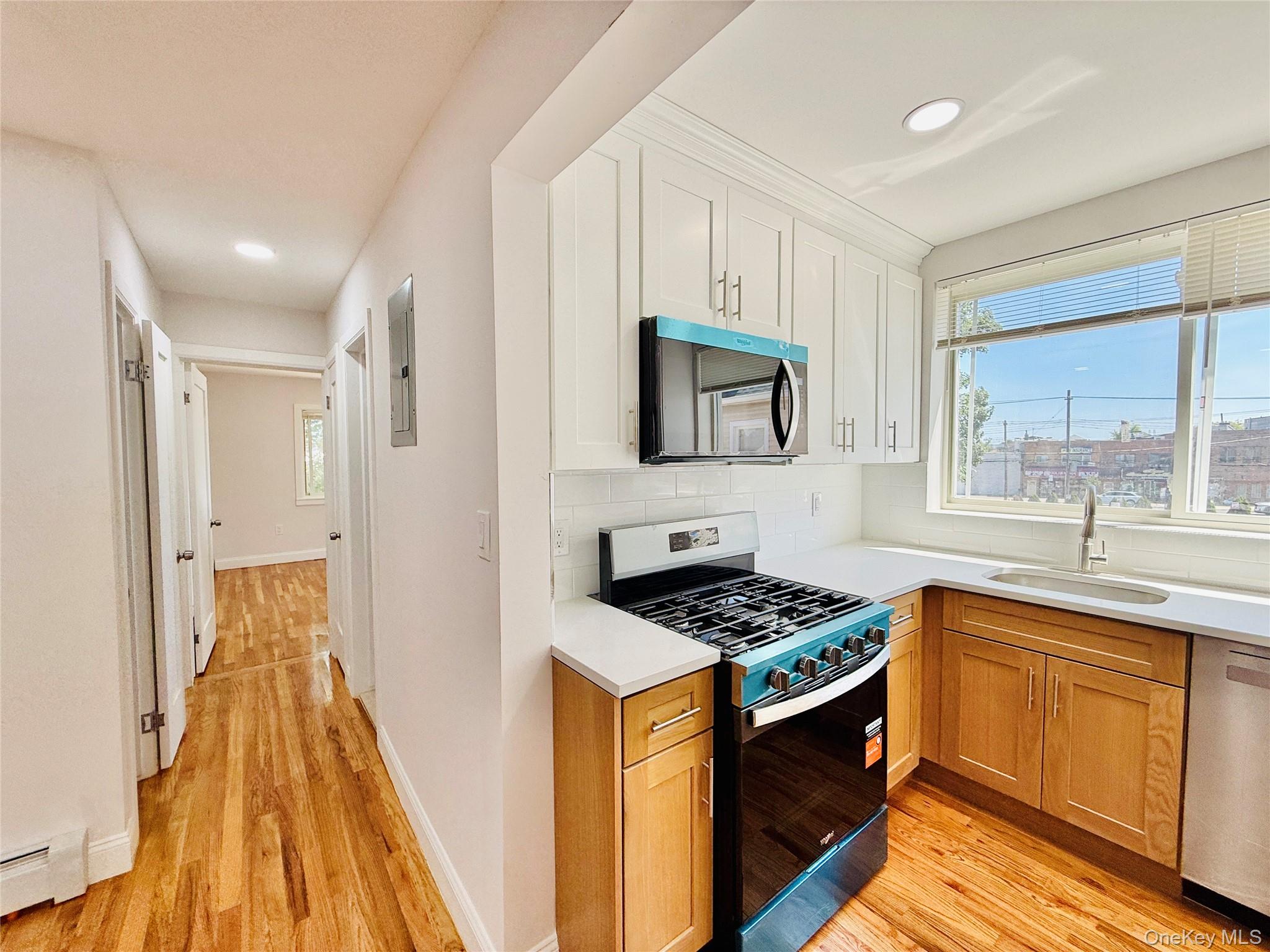 2887 Lamport Place – For Sale photo 5