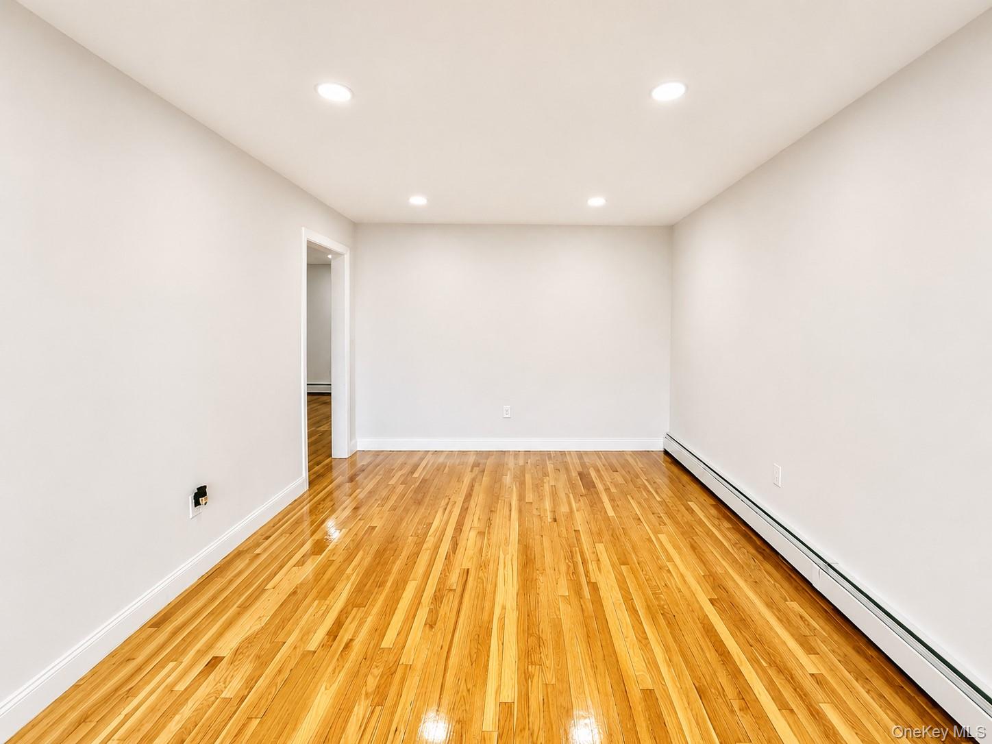 2887 Lamport Place – For Sale photo 17