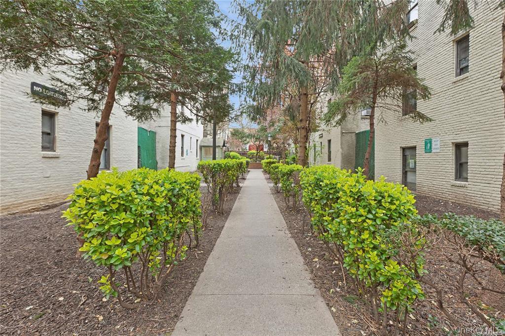21-57 33rd Street, Unit 4D photo 9