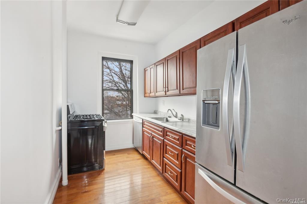 21-57 33rd Street, Unit 4D photo 6