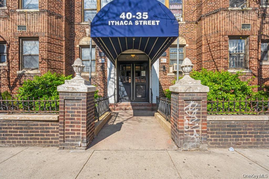4035 Ithaca St, Unit 5D
