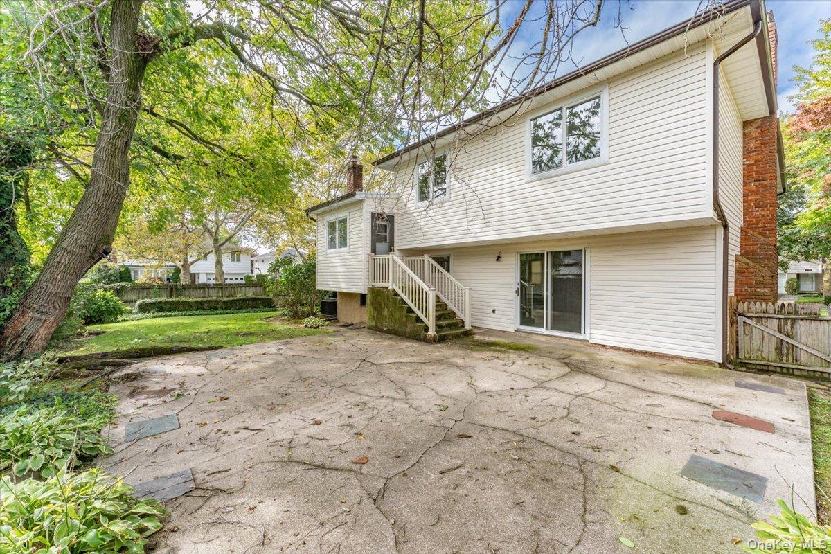 1066 Cedarhurst Street – For Sale photo 16