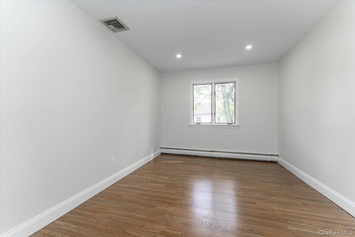 1066 Cedarhurst Street – For Sale photo 12