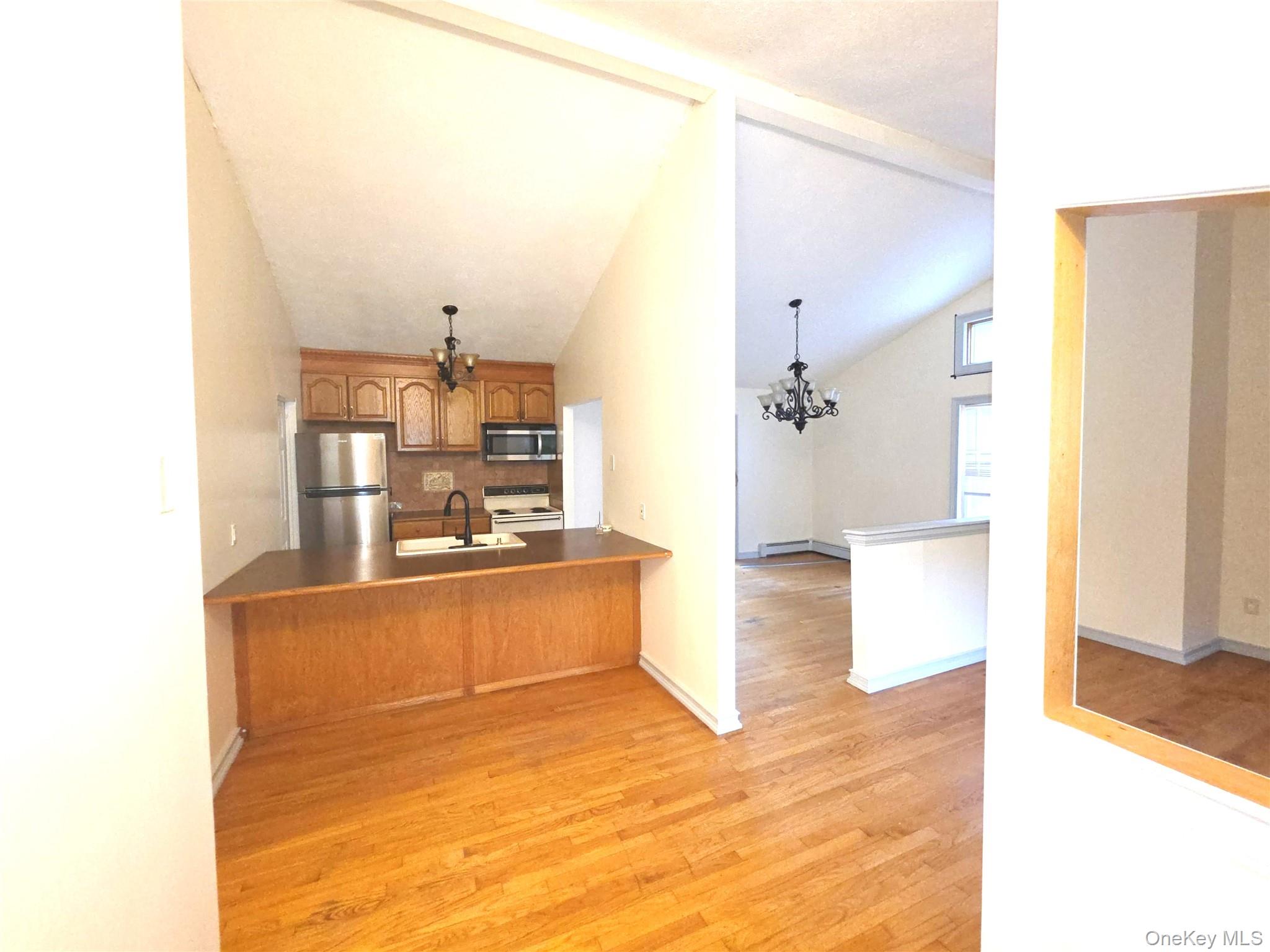 12 Nord Park Boulevard – For Rent photo 12