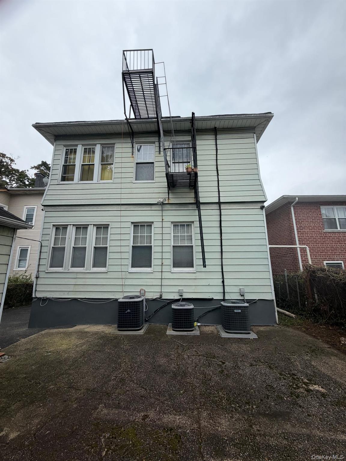 279 S Columbus Avenue – For Sale photo 5