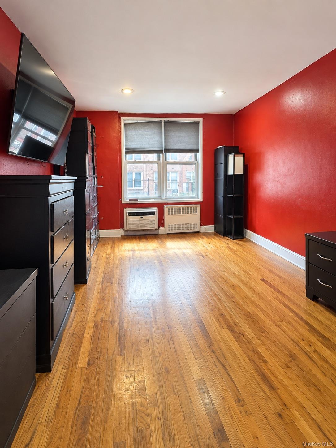 86-16 60th Avenue, Unit 4Q photo 2