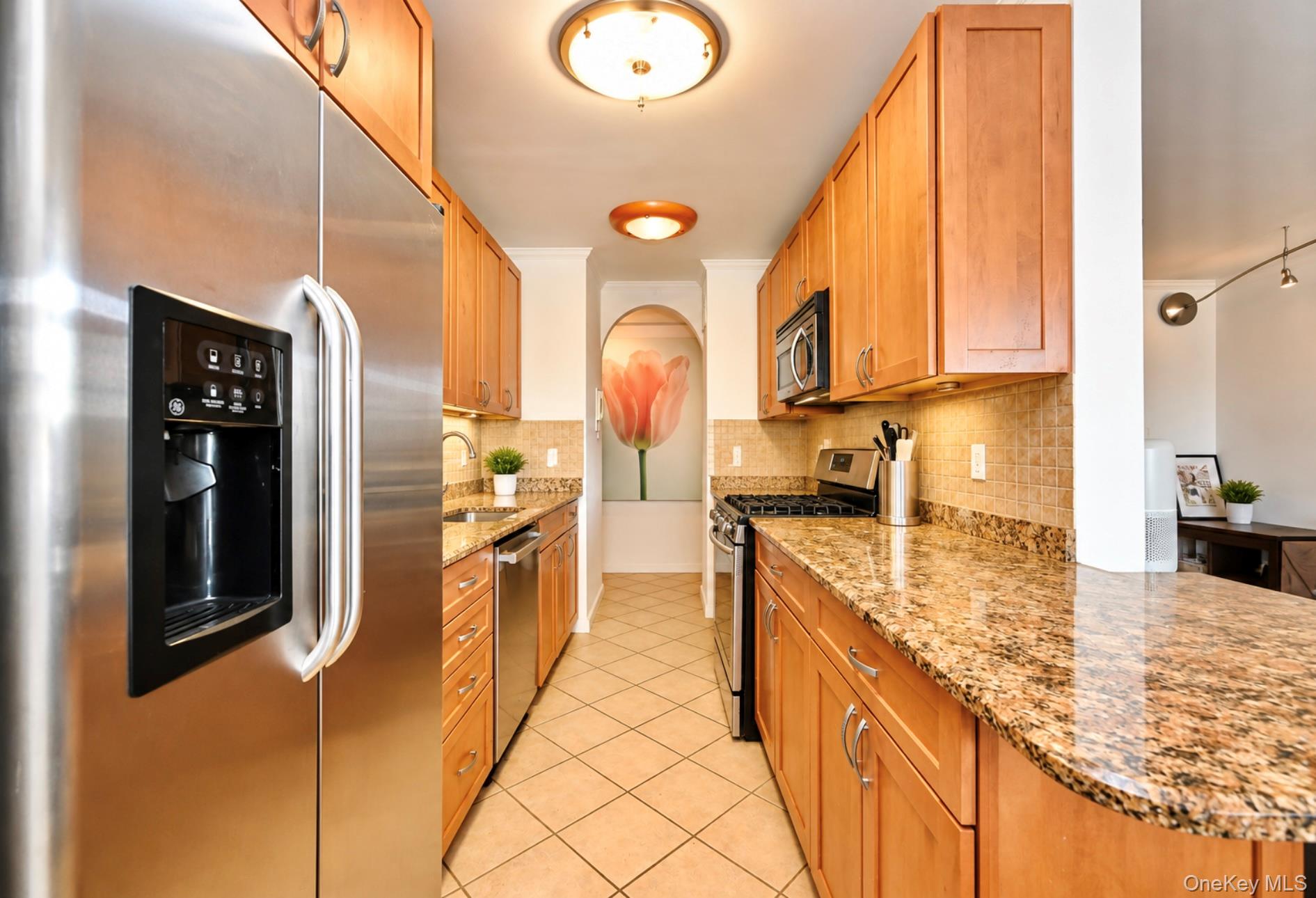102-30 66th Road, Unit # 17E photo 4