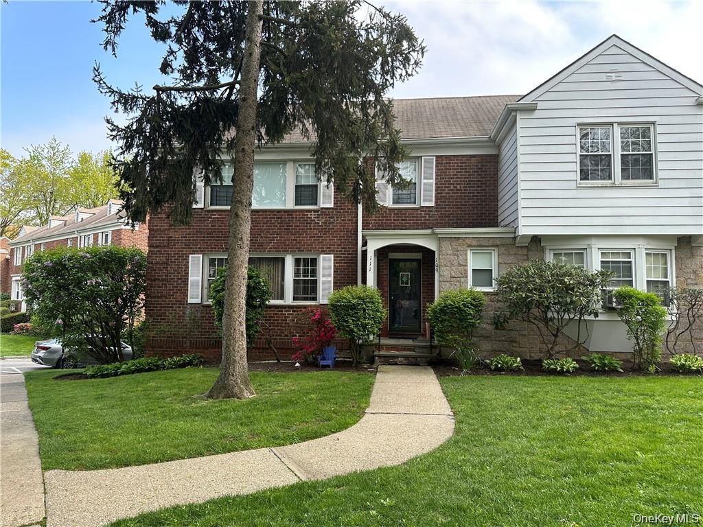 111 Lawrence Park Crescent, Unit 111