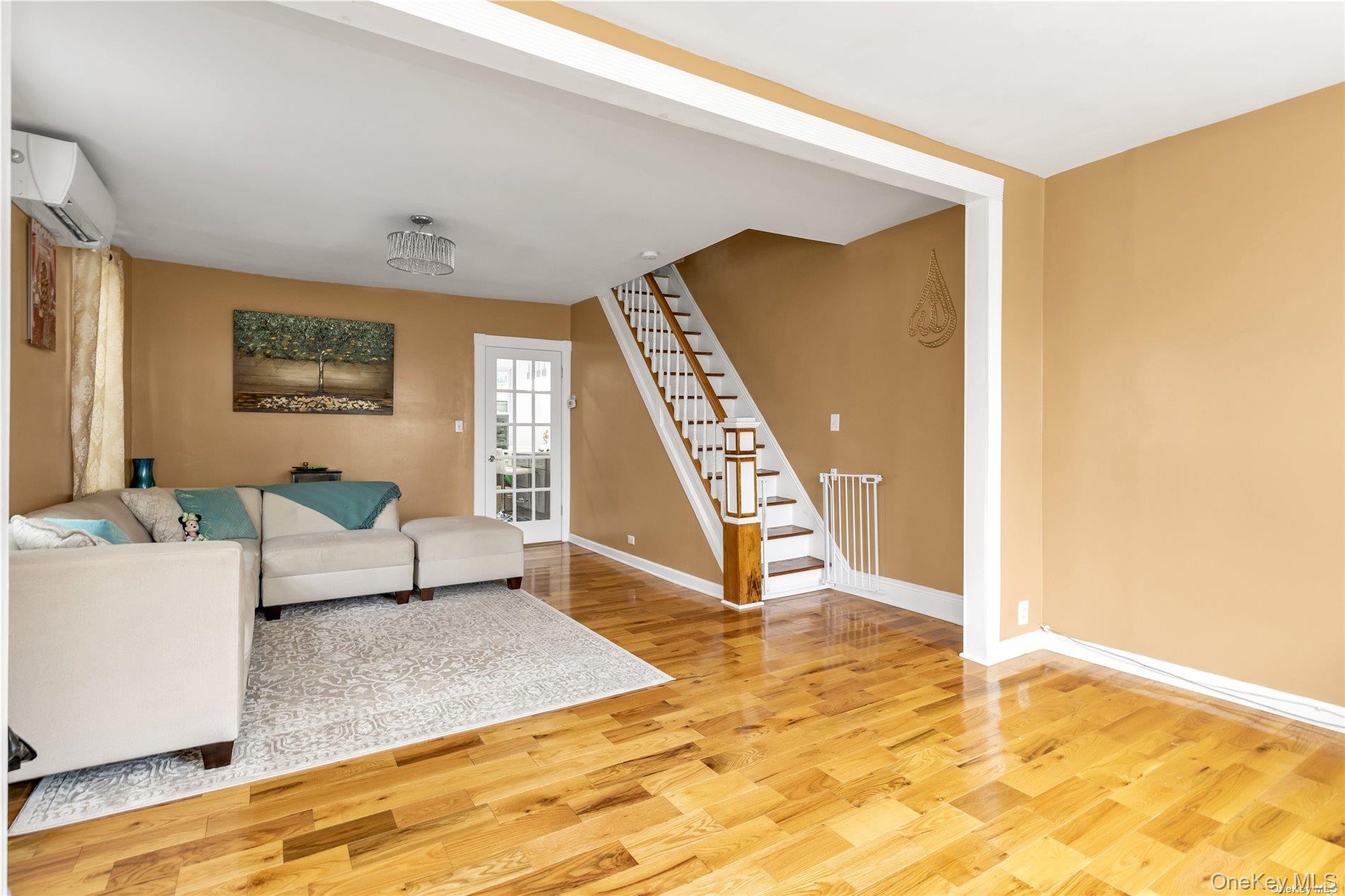142-34 Sutter Avenue – For Sale photo 3