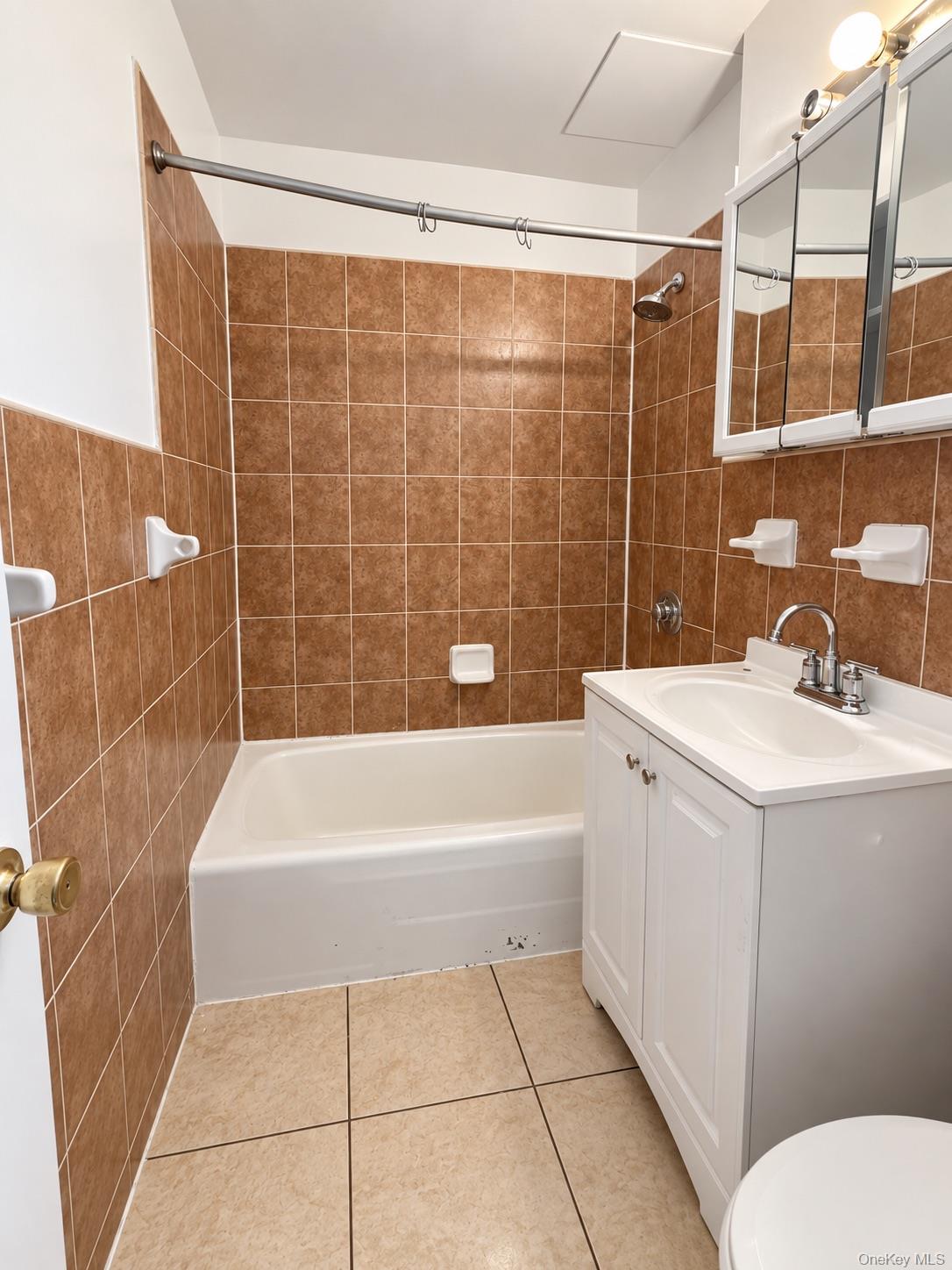 86-16 60th Avenue, Unit 4D photo 7