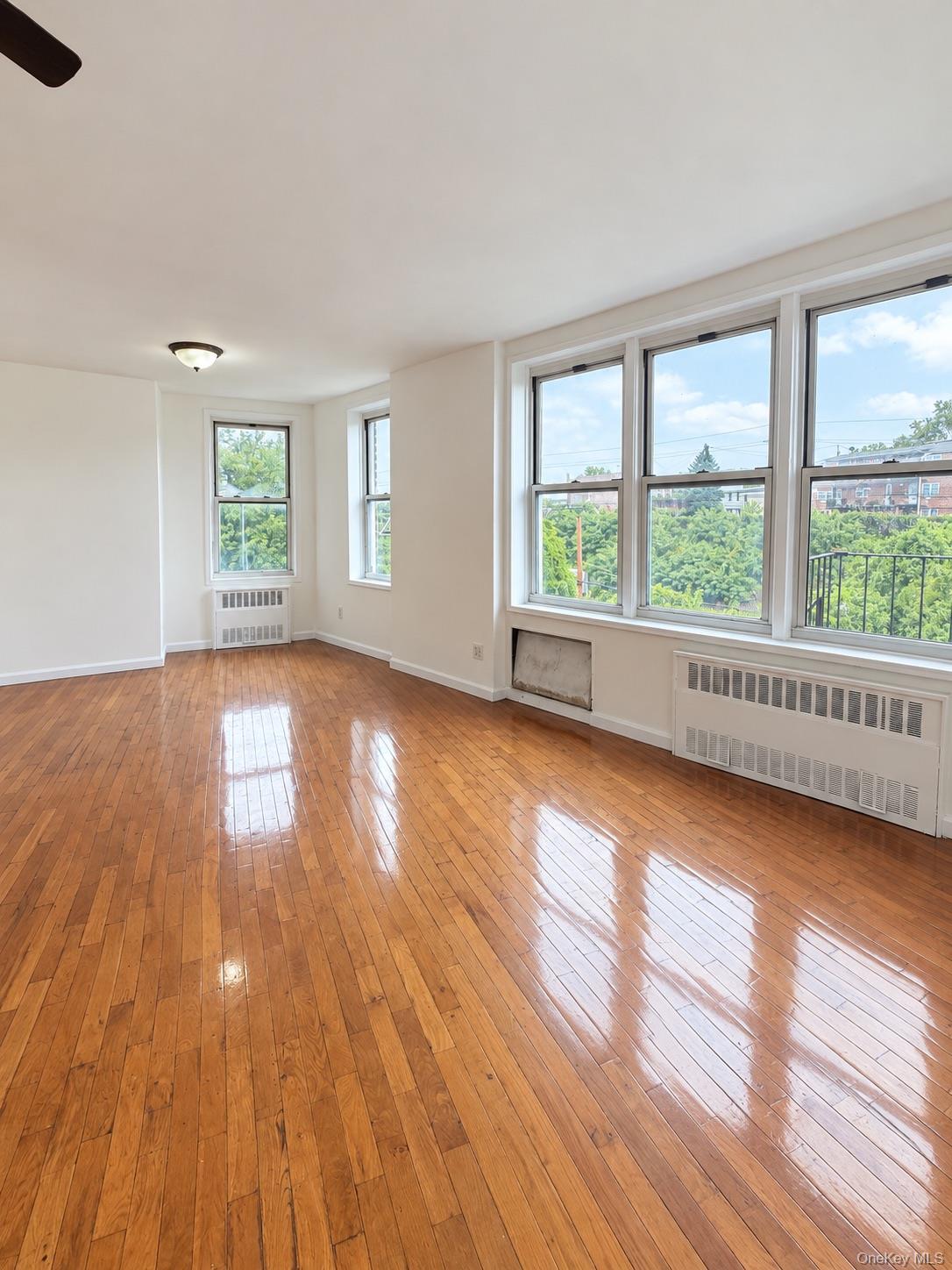 86-16 60th Avenue, Unit 4D photo 3
