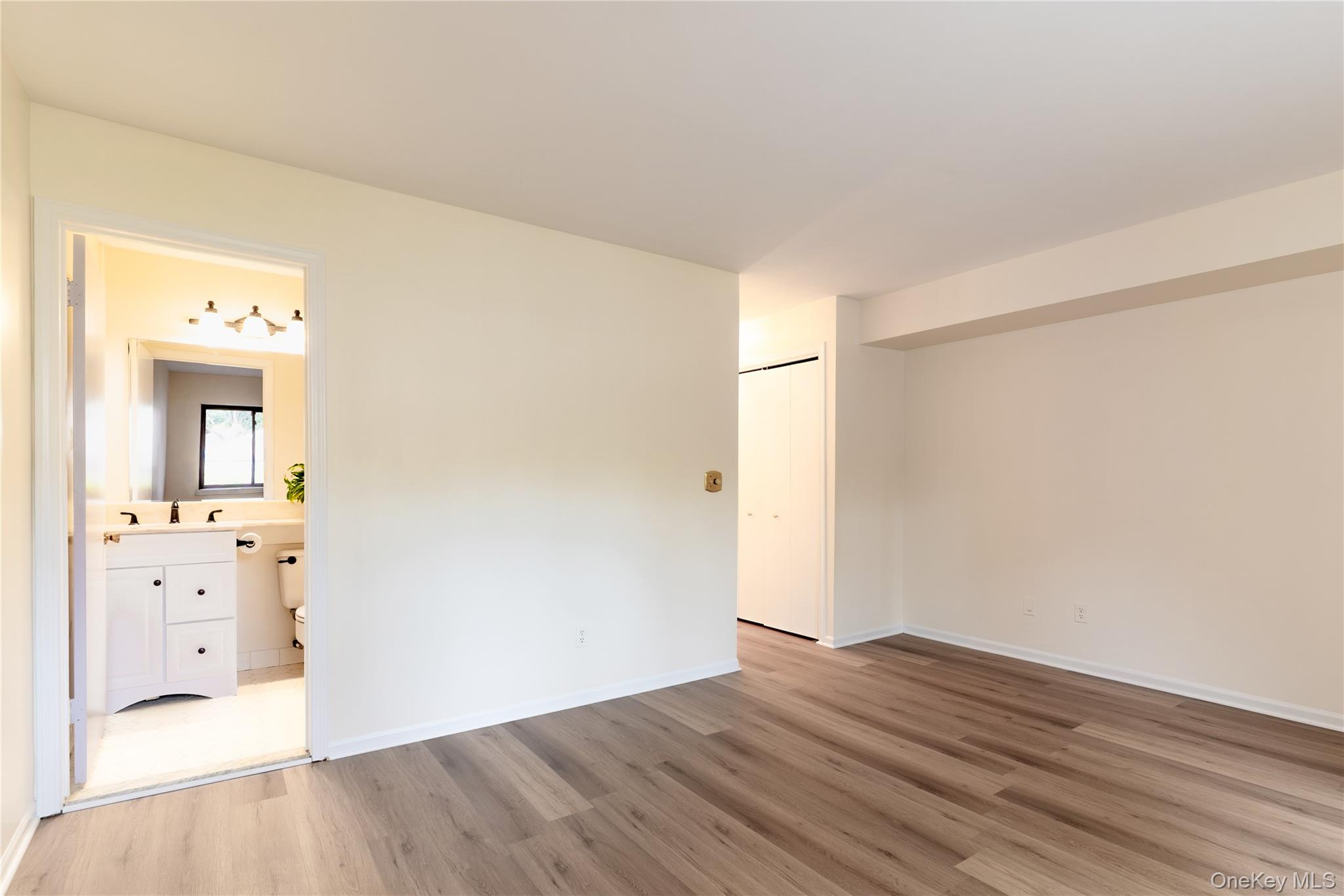 137 Stone Meadow, Unit 137 photo 21
