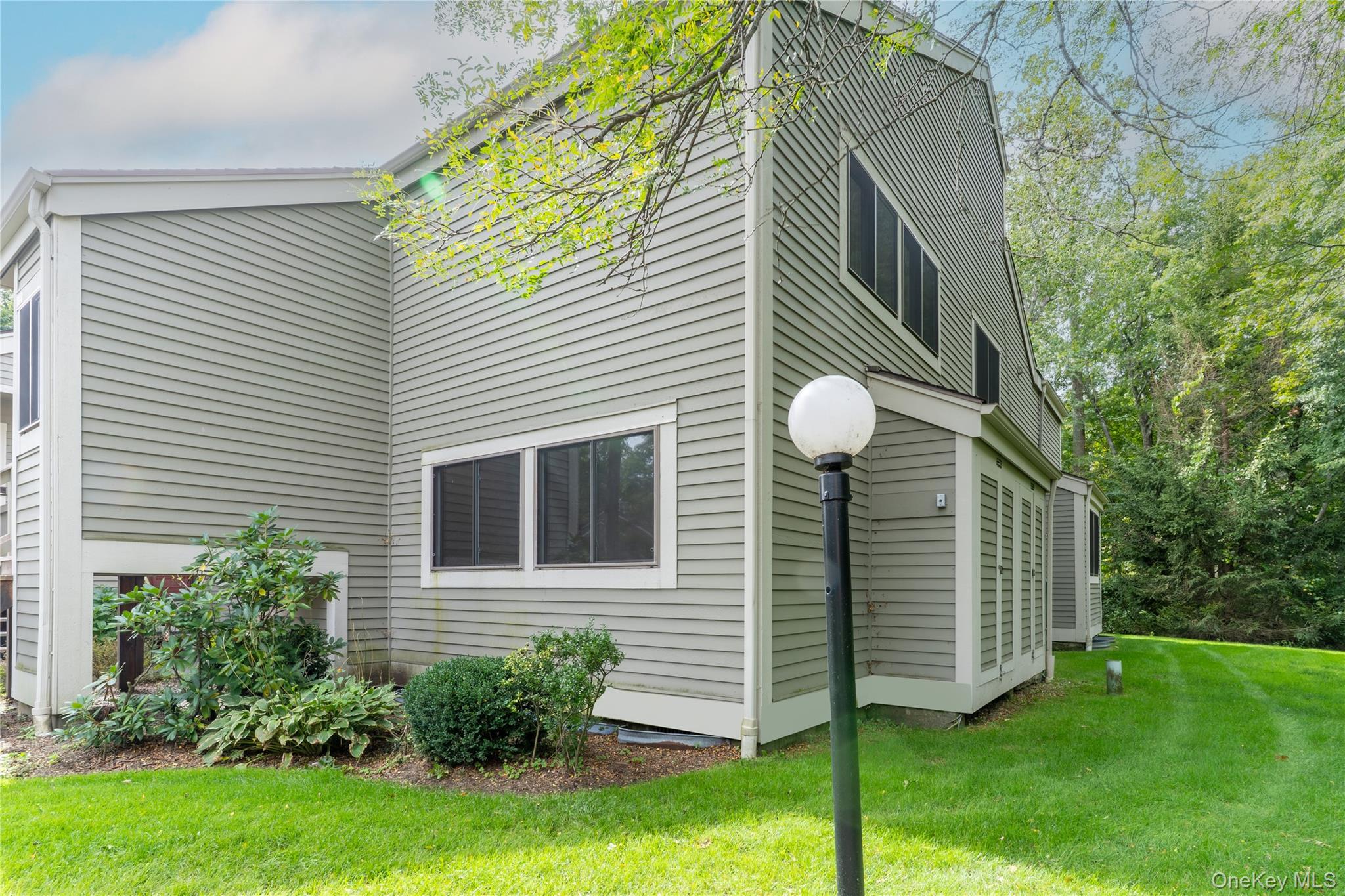 137 Stone Meadow, Unit 137 photo 27