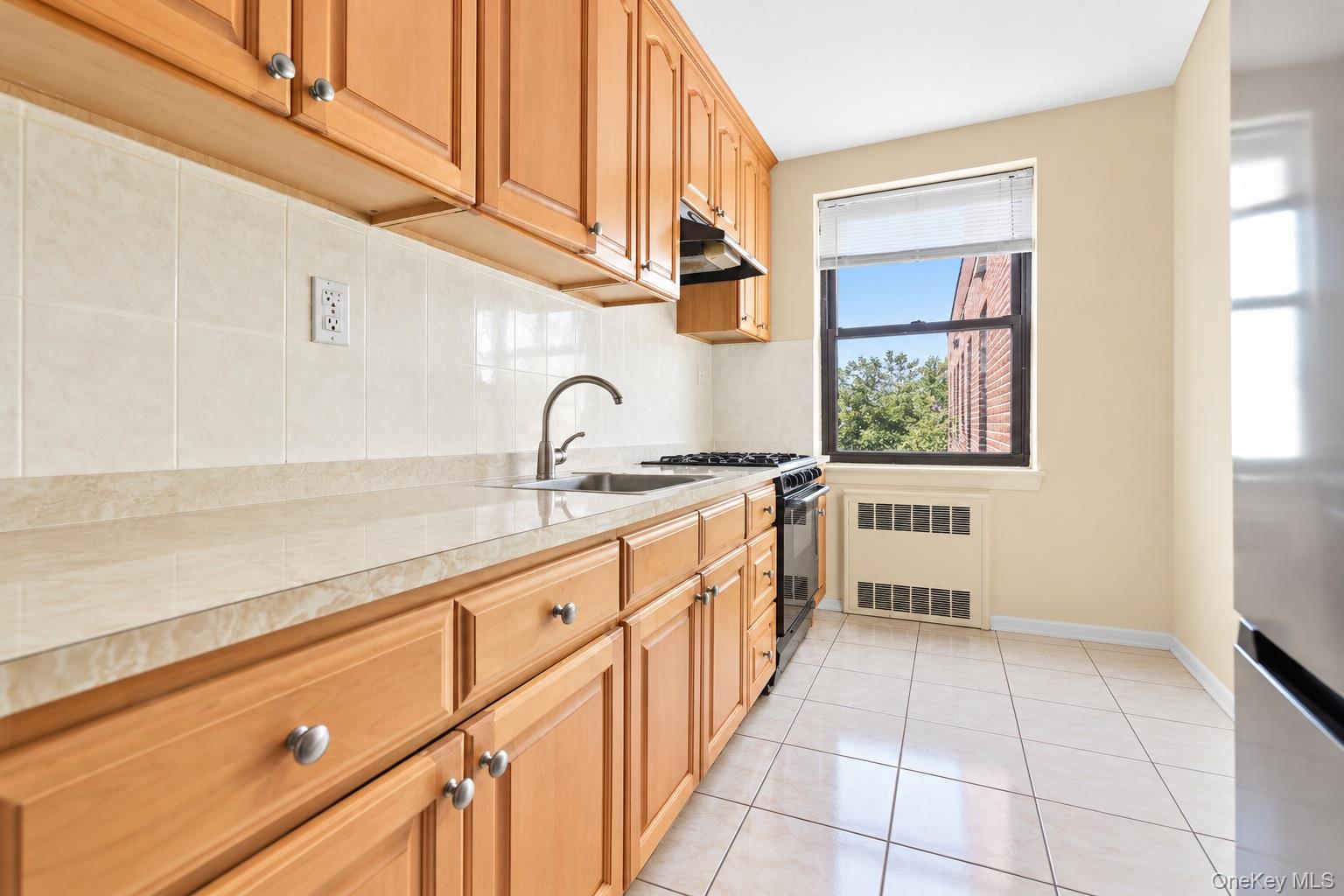 141-15 28th Avenue, Unit 6A photo 9