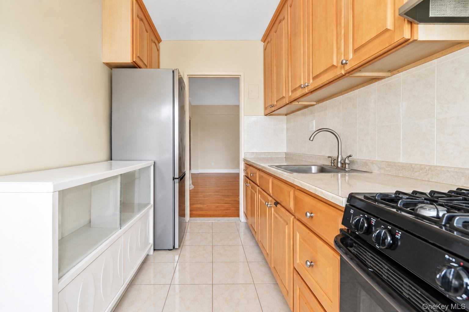 141-15 28th Avenue, Unit 6A photo 8