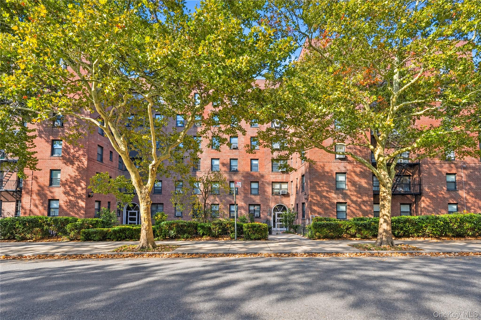 141-15 28th Avenue, Unit 6A photo 12