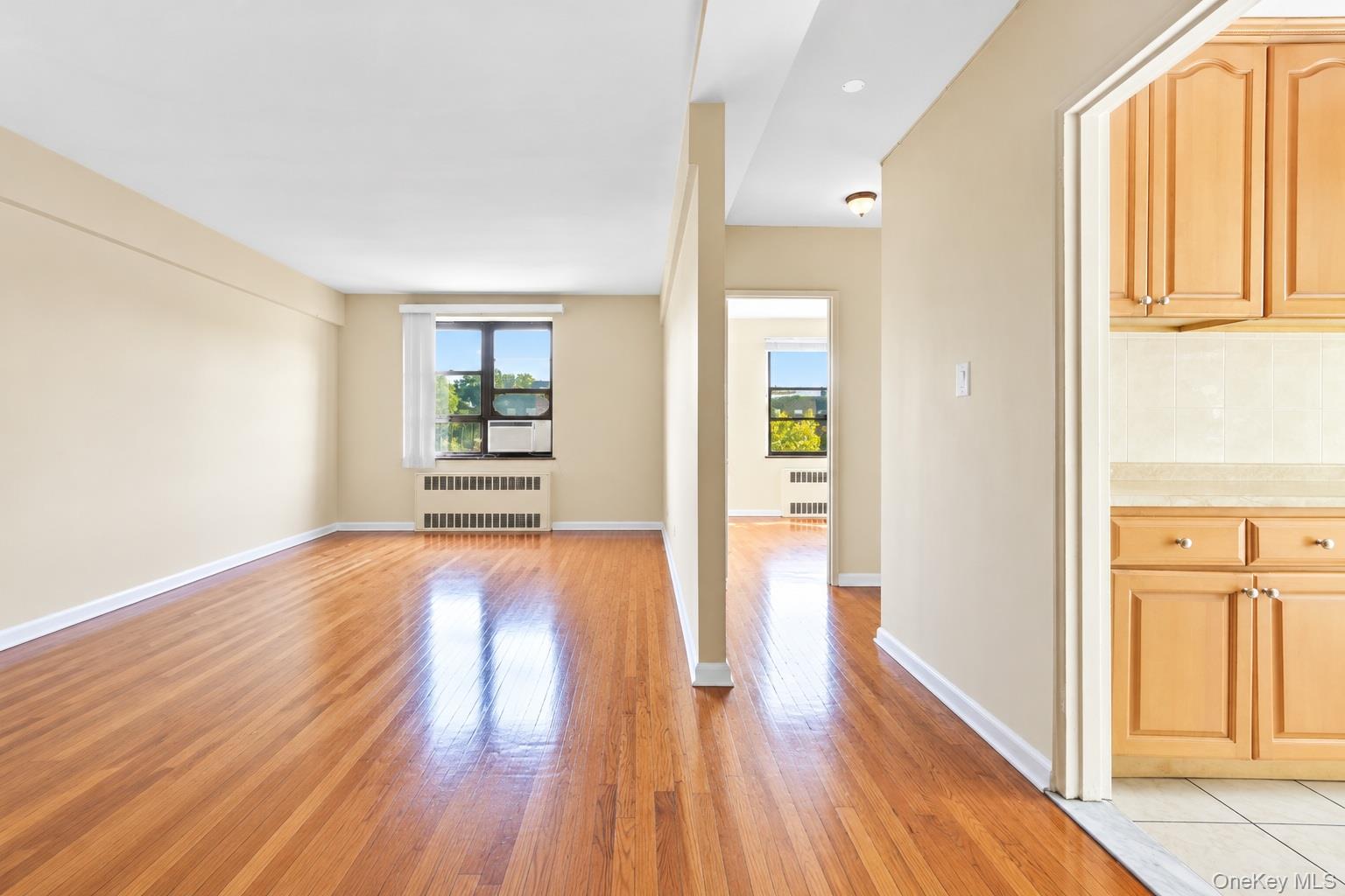 141-15 28th Avenue, Unit 6A photo 3