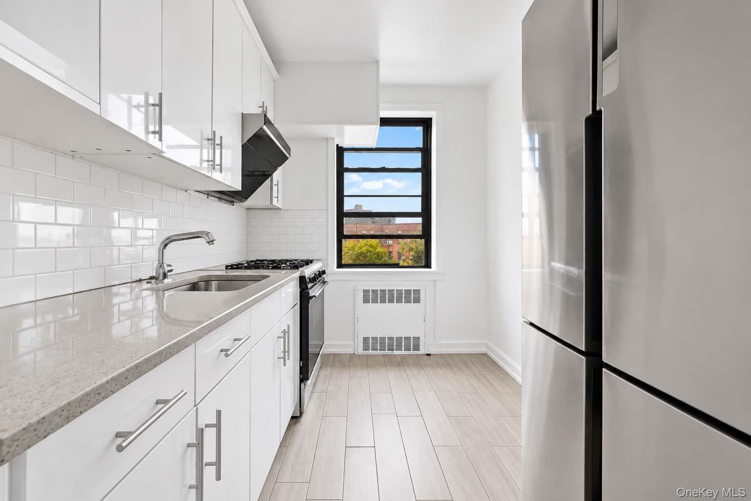140-08 28th Road, Unit 5F photo 6