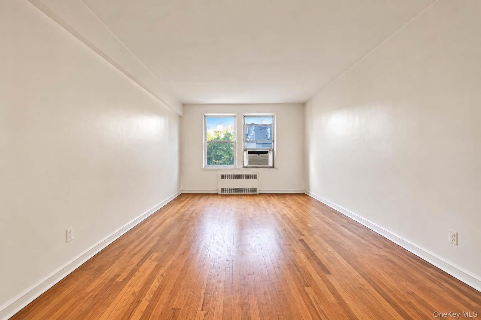 26-21 Union Street, Unit 2C photo 2