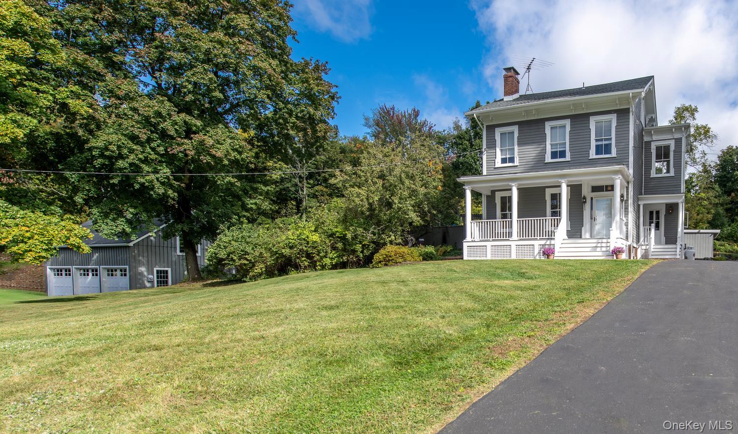 5 Vail Road – For Sale photo 3