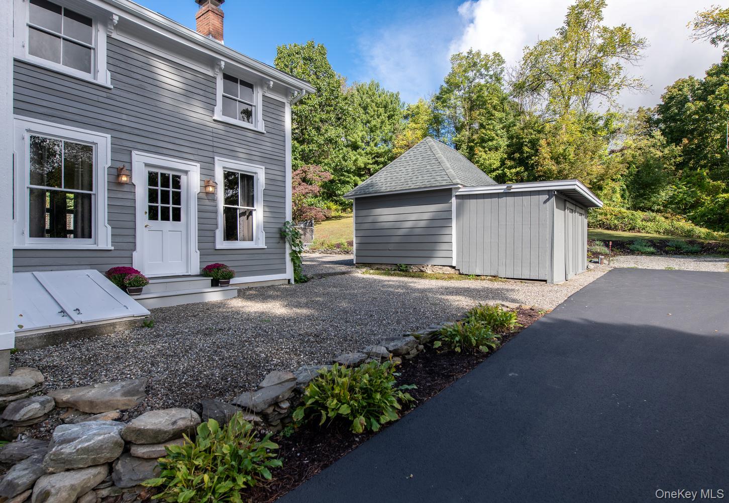 5 Vail Road – For Sale photo 32