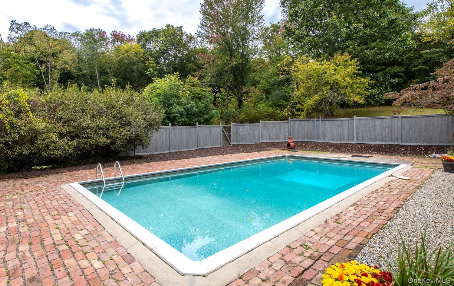 5 Vail Road – For Sale photo 35