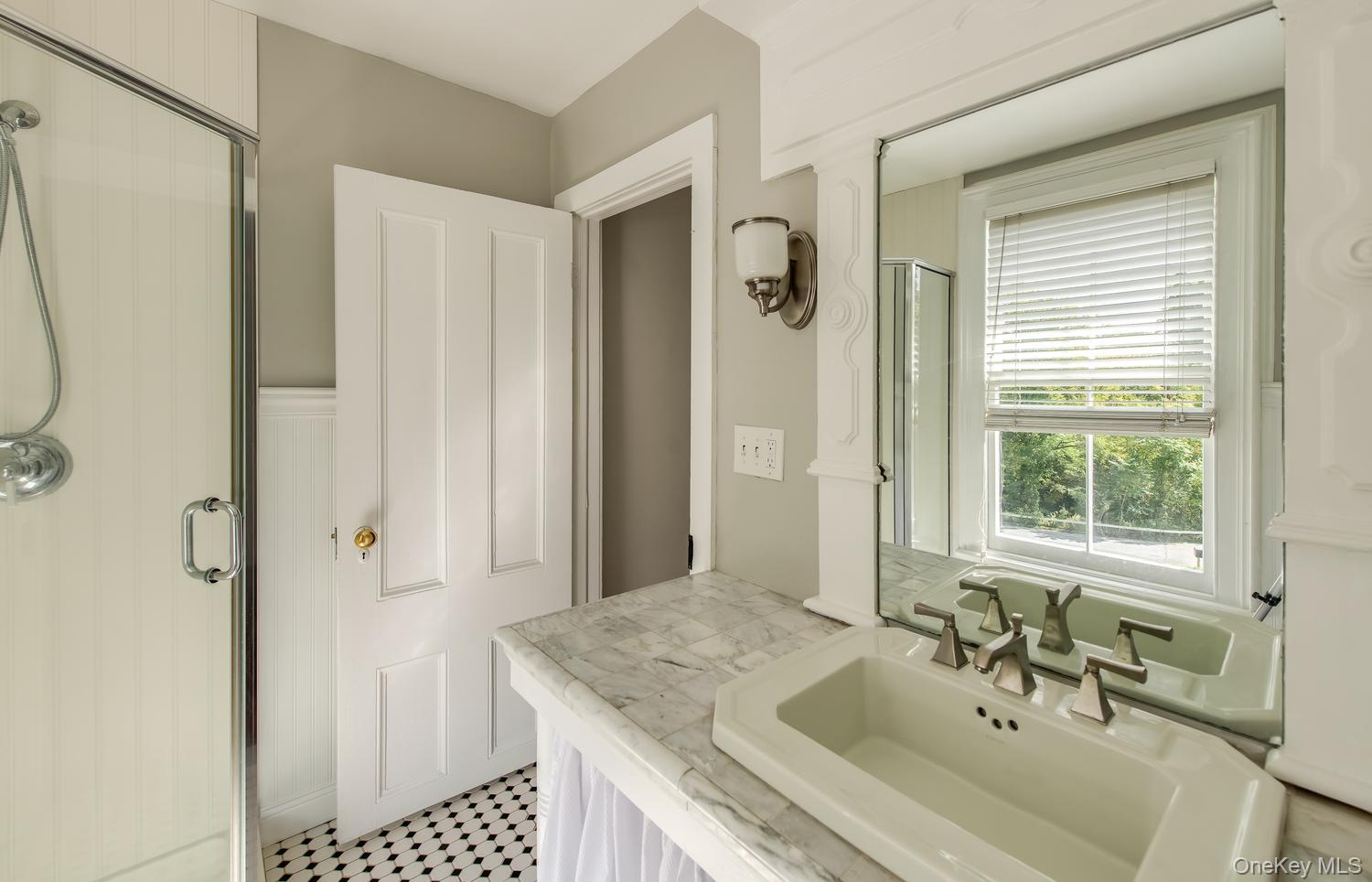 5 Vail Road – For Sale photo 24