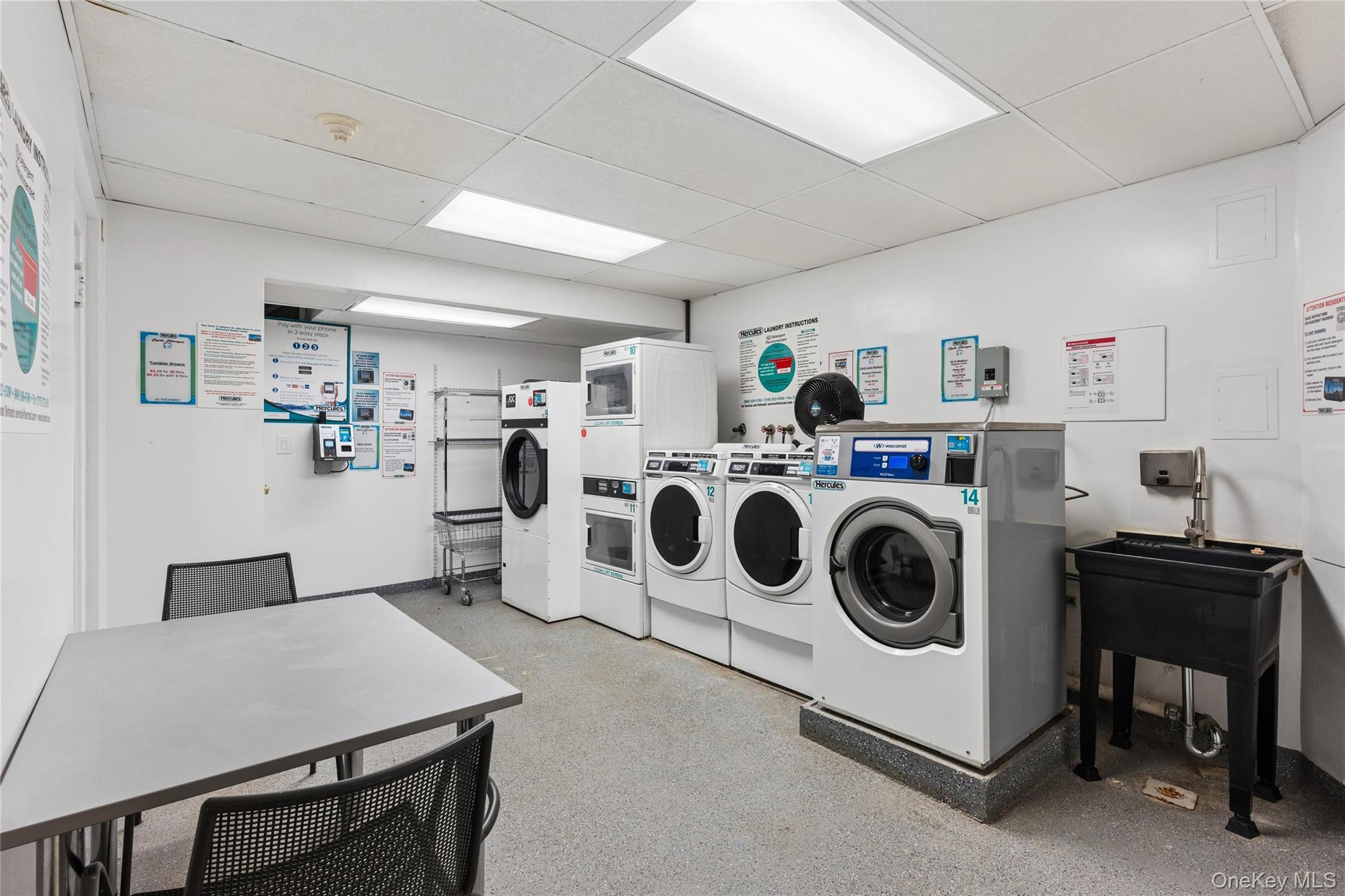 111 7th Street, Unit 404 photo 25