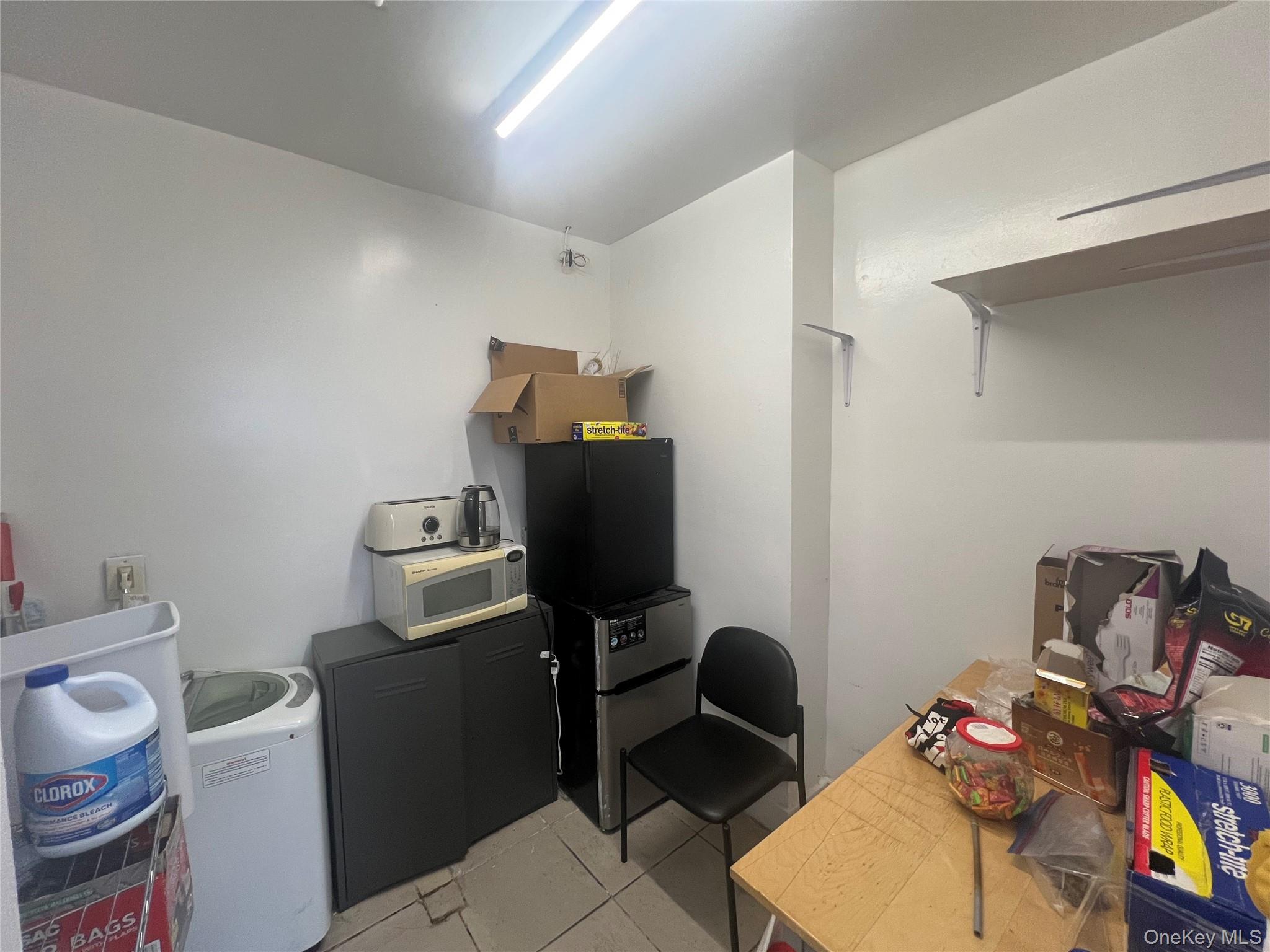 487-491 Willis Avenue, Unit 489 photo 4