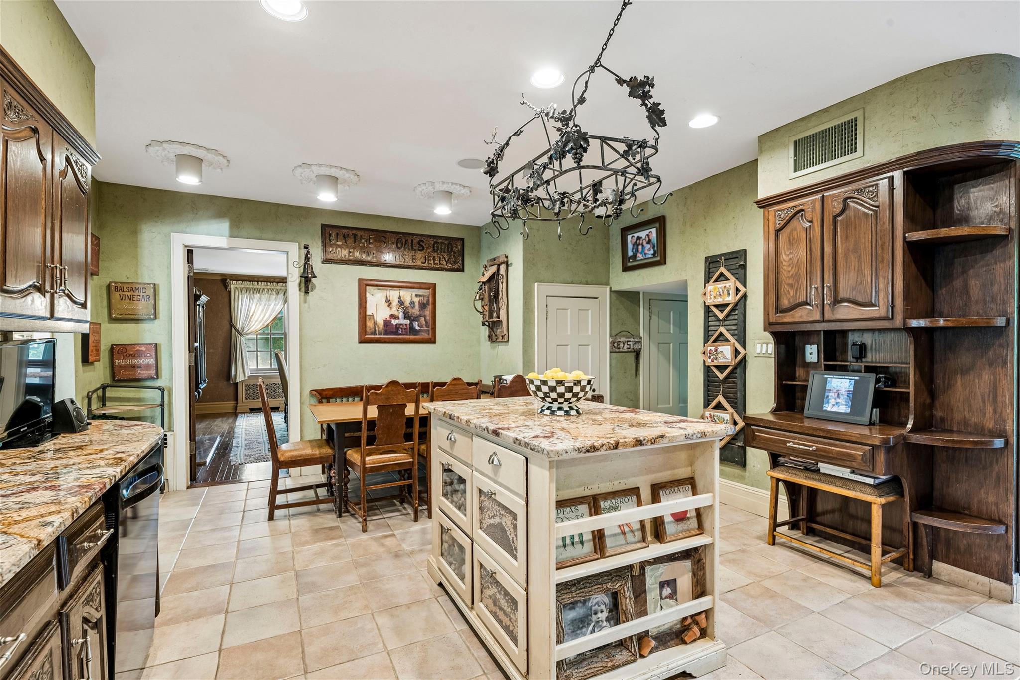 1325 Harbor Road – For Sale photo 9