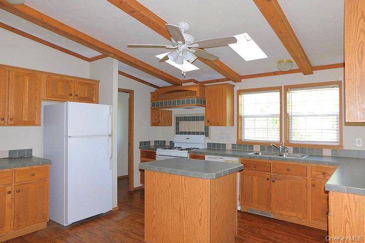 1566 Albany Post Road – For Sale photo 5