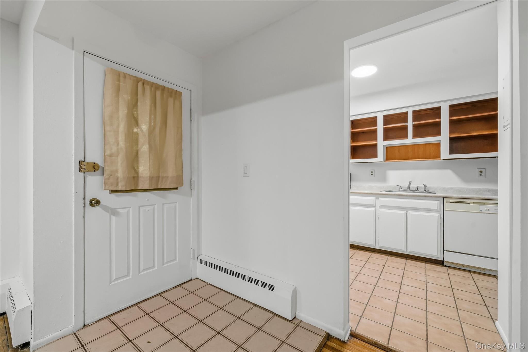 5 W Lawrence Park Drive, Unit 11 photo 8