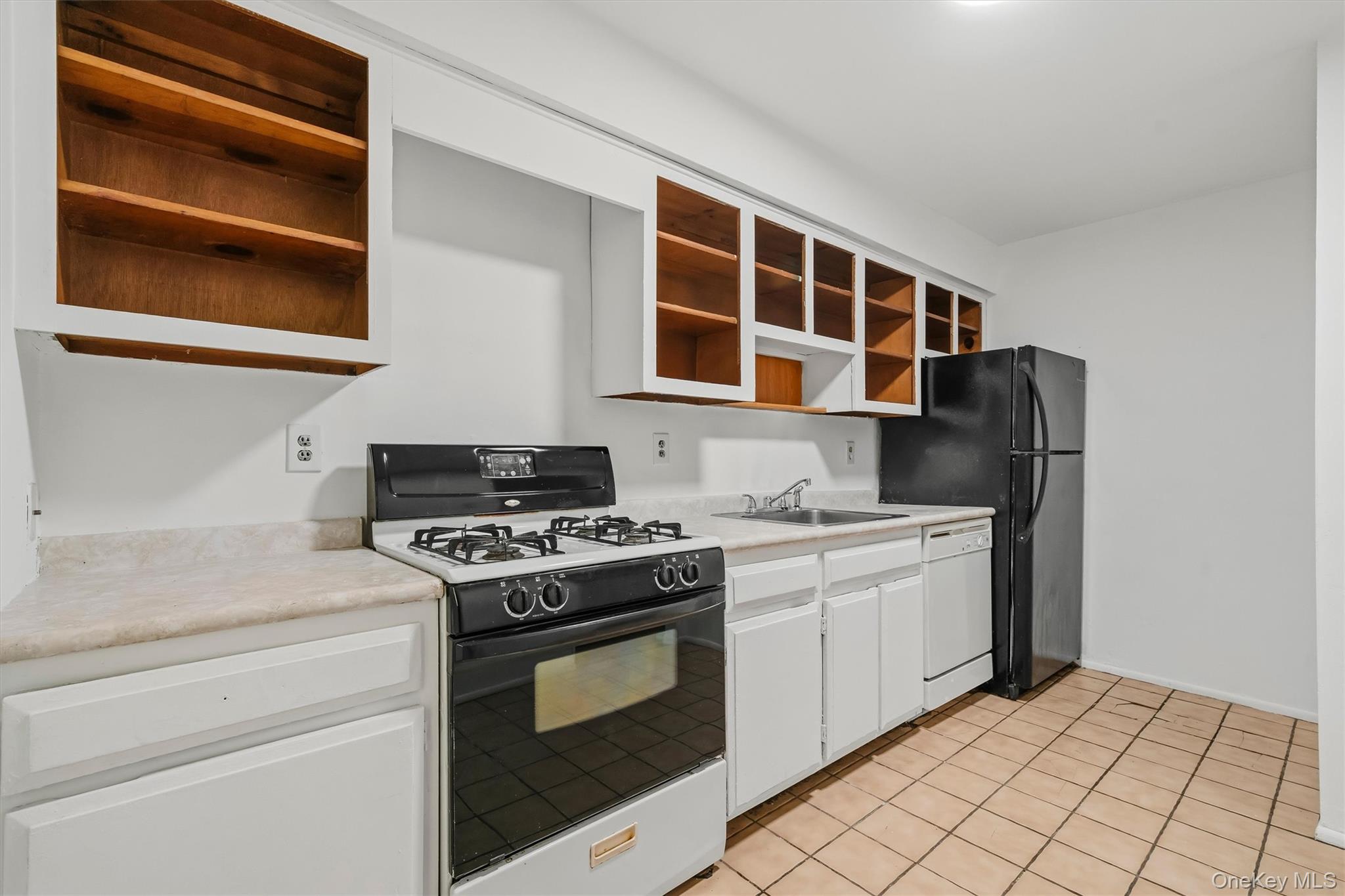 5 W Lawrence Park Drive, Unit 11 photo 17